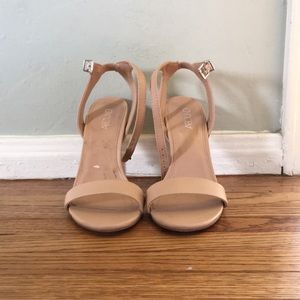 Beige strappy heel